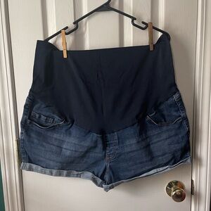 Women's Maternity Denim Shorts